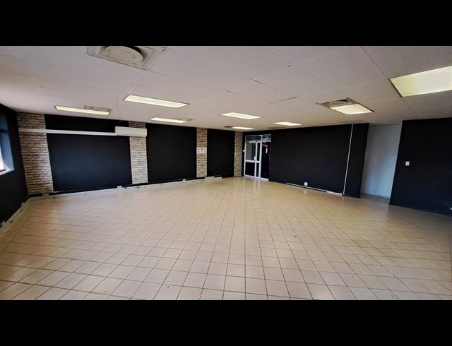 87M² OFFICE TO LET IN RICHARDS BAY CENTRAL